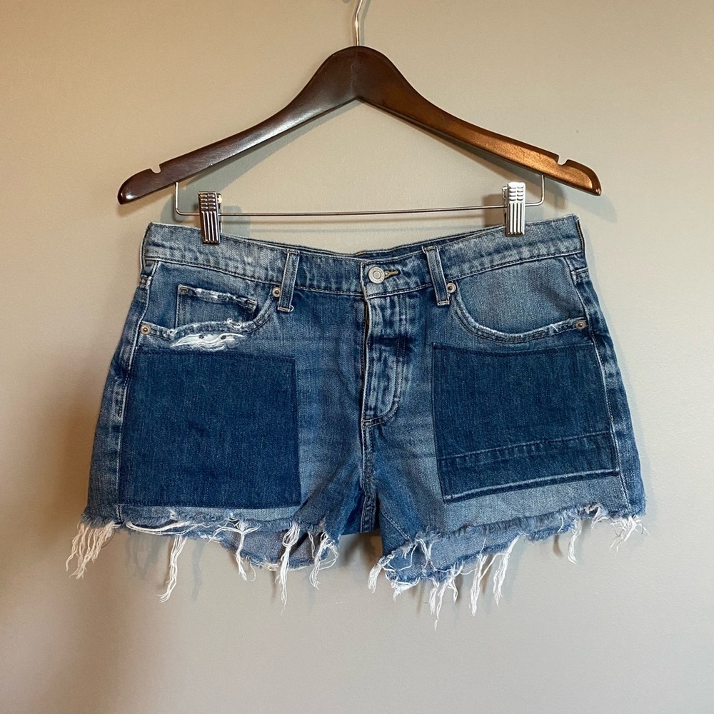 Lucky Brand Boyfriend Jean Shorts with Patches Size 26